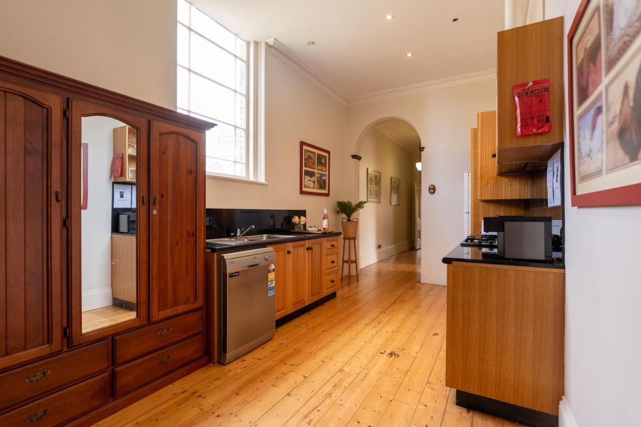 Georgia Apartment Portland Bagian luar foto